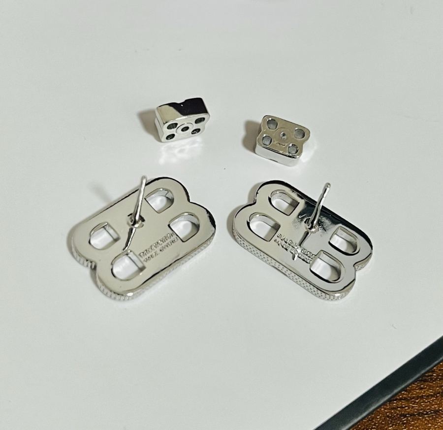 Balenciaga Jewelry Balenciaga New 18k — 1:1 Replica — photo 2