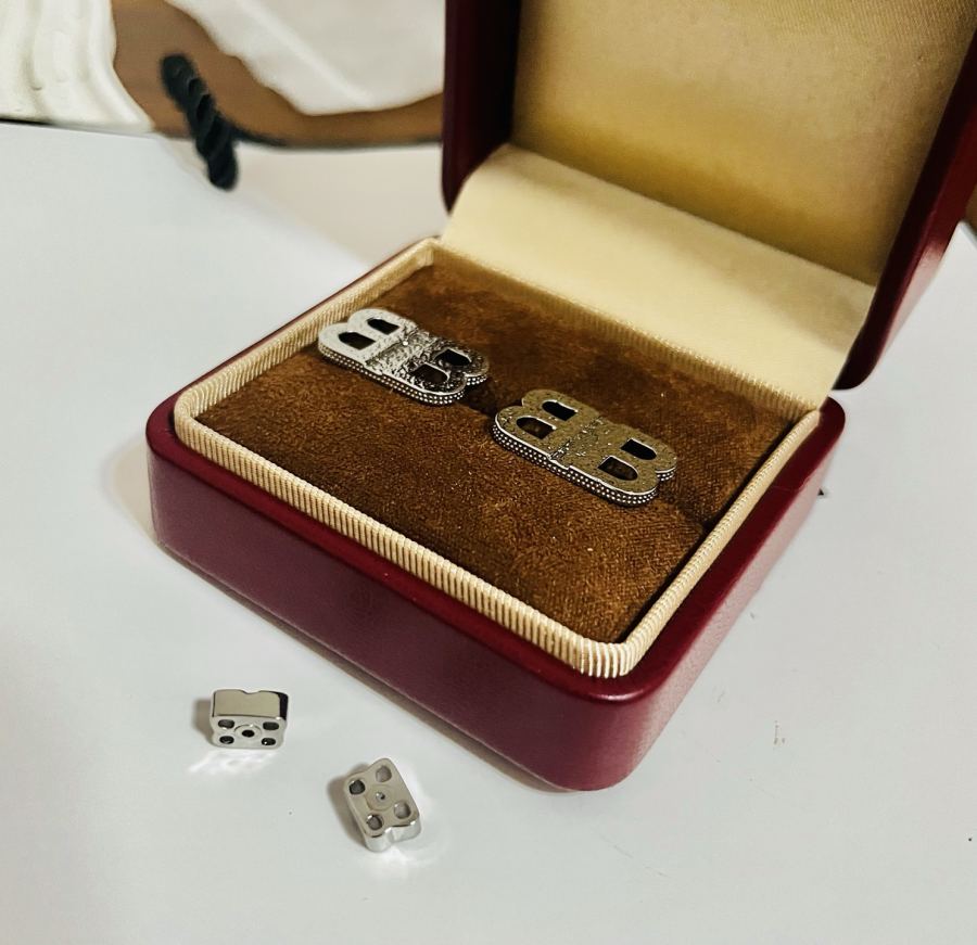 Balenciaga Jewelry Balenciaga New 18k — 1:1 Replica — photo 4