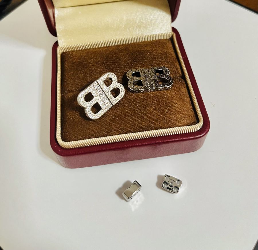 Balenciaga Jewelry Balenciaga New 18k — 1:1 Replica — photo 5