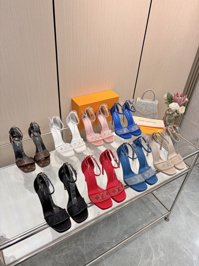 LV women's shoes L’s new spring/summer 2026｜hot-drilled high-heeled sandals are so beautiful — Premium Replica — photo 10
