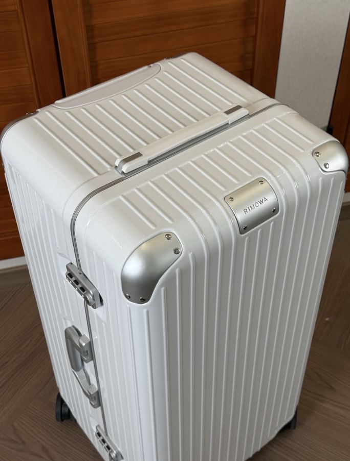 suitcase RIMOW | w Hybird Series — 1:1 Replica For Sale — photo 2