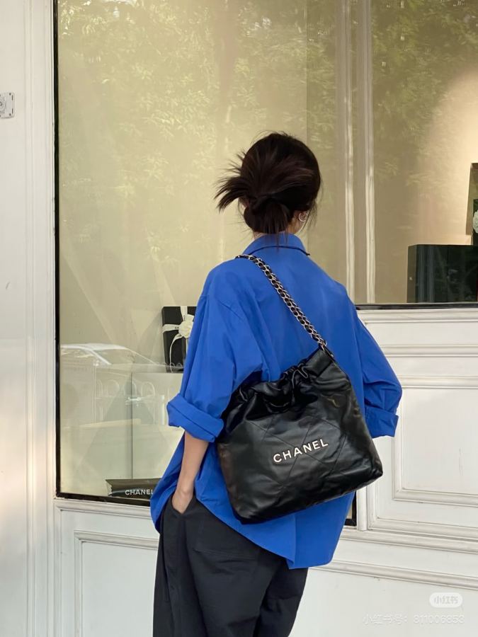 Chanel Women chanel garbage bag, one of the must-haves in fragrant grandma — 1:1 Replica — photo 7