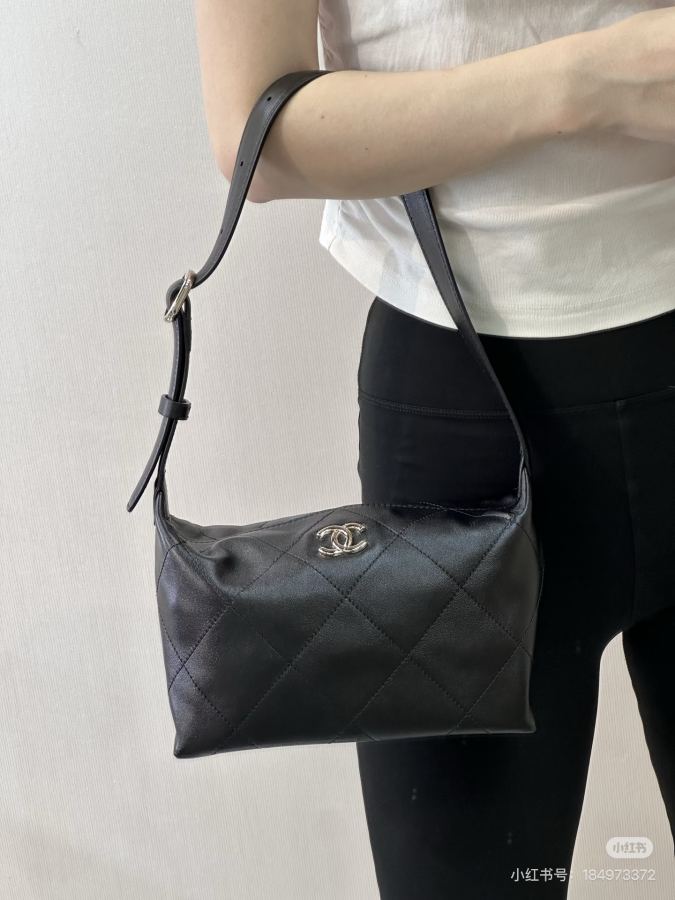 Chanel Women Jennie Chanel26 P hobo get — Premium Replica — photo 7