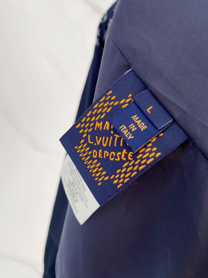 LV men New Arrival LV logo 2026ss New Arrival M XXXL — 1:1 Replica For Sale — photo 8