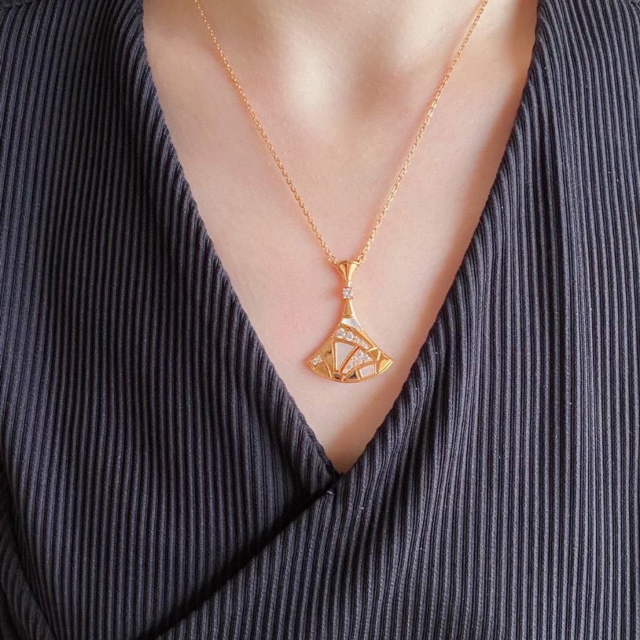Bvlgari Jewelry Bvlgari Diva Series Bvlgari Series logo — 1:1 Replica — photo 2