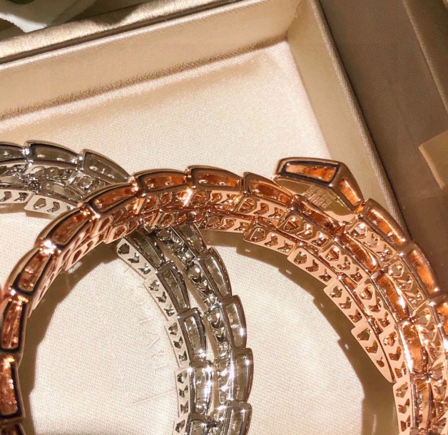Bvlgari Jewelry Series BVLGARI Serpenti logo — 1:1 Replica — photo 5