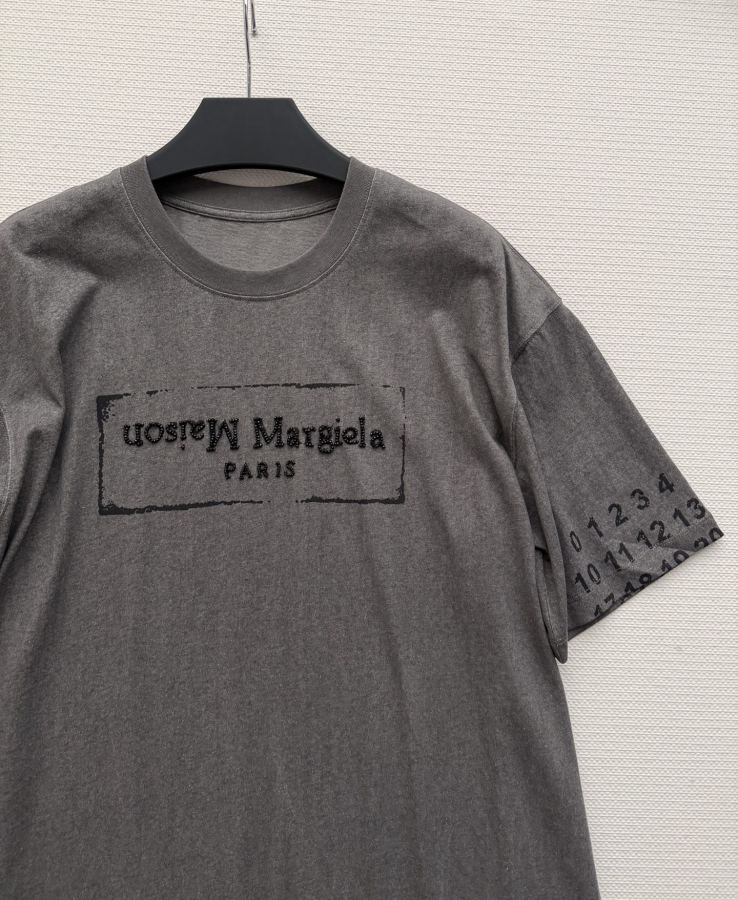 MM6 Women MM6 T oversize T Maison Margiela logo S-L.AE — 1:1 Replica — photo 4
