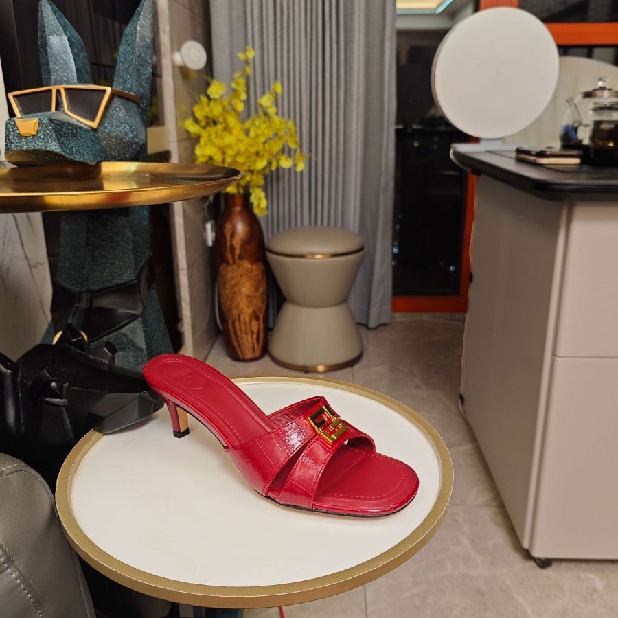 Fendi women's shoes Special sale at a loss on inventory: red 36/2 37/1 39/2. — Premium Replica — photo 8