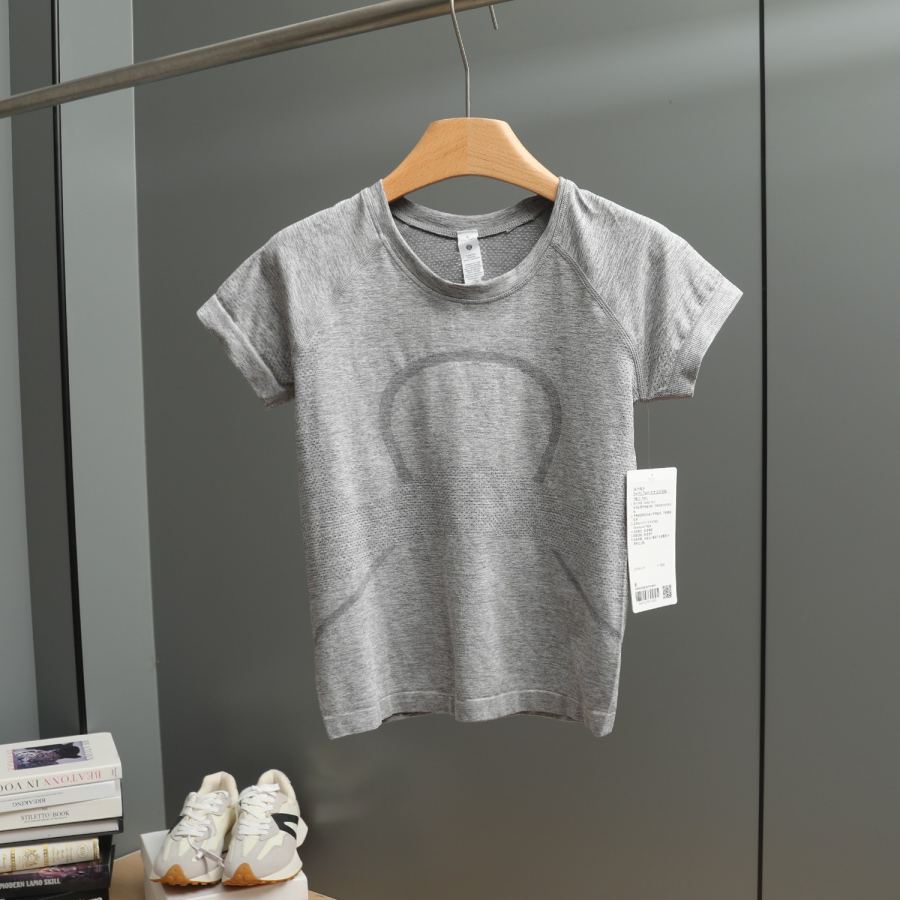 Lulu T-shirt lululemon Swiftly Tech Women's T 2 0 *Race — 1:1 Replica For Sale — photo 9