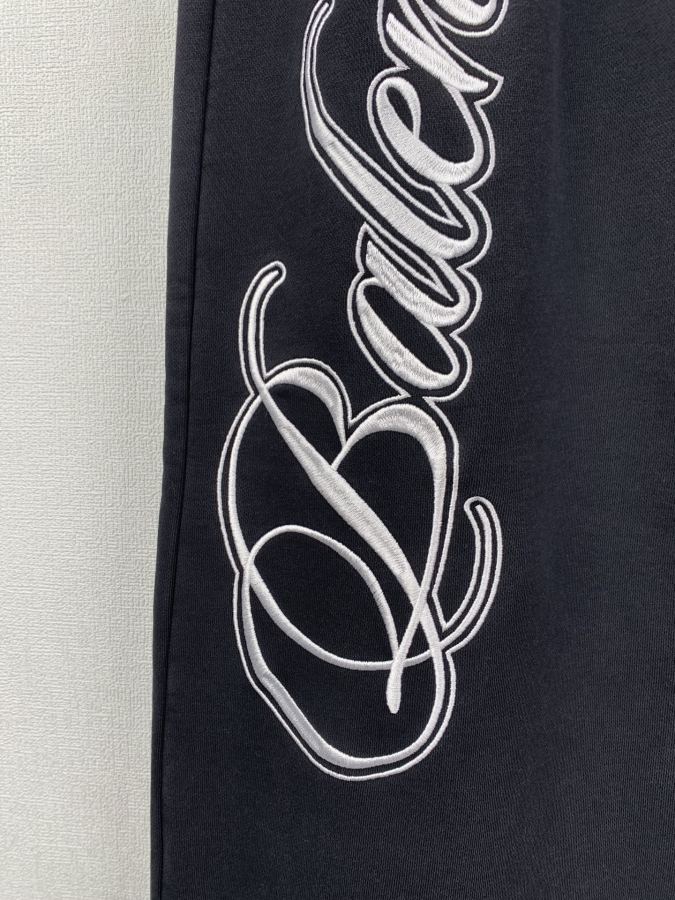 BALENCIAGA men Balenciaga | 3 B FOOTBALL BAGGY — Premium Replica — photo 7