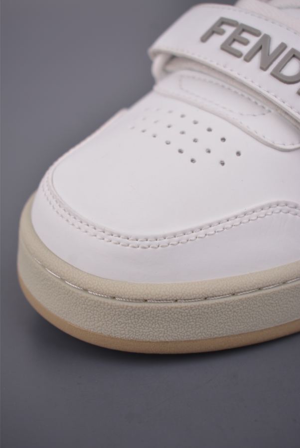 Fendi women's shoes Local self-pickup terminal in store — 1:1 Replica For Sale — photo 6