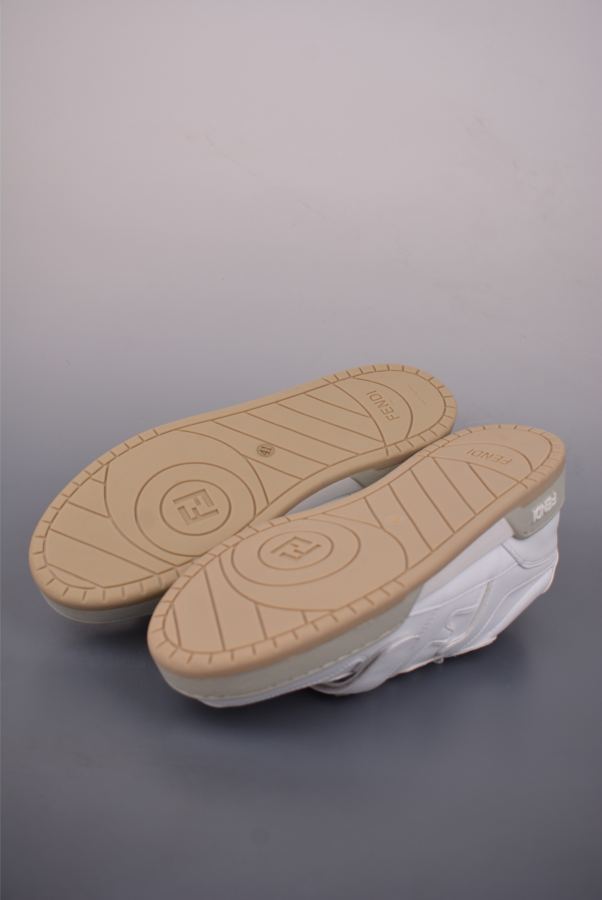 Fendi women's shoes Local self-pickup terminal in store — 1:1 Replica For Sale — photo 3