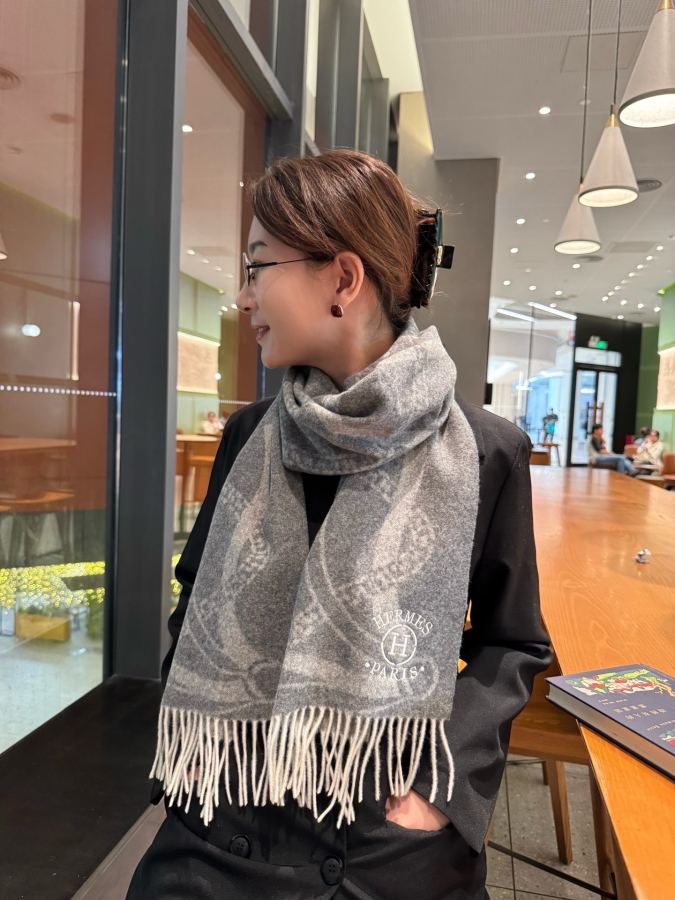 Hermes Foulard Classique 100% 30*180cm — photo 2