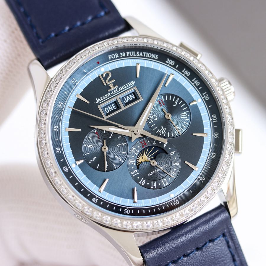 Jaeger-Le Coultre Watches V2 JAEGER-LECOULTRE (Jaeger-Le Coultre 4138420) — Premium Replica — photo 3