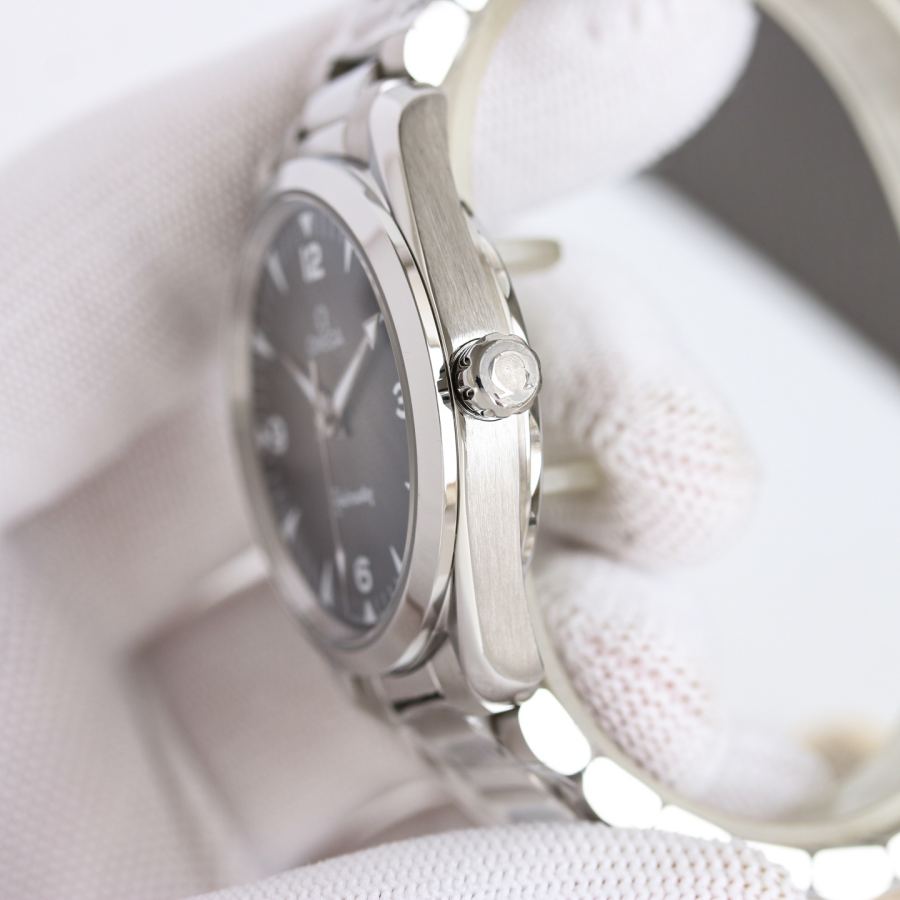 Relojes Omega VS New Omega Railmaster Aqua Terra 38 — photo 6