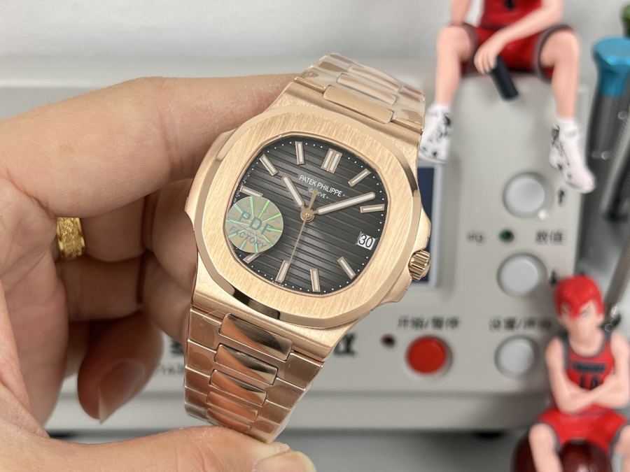 Patek Philippe Watches PATEK PHILIPPE】Patek Philippe 5711/1 A PDF factory replica 5711 — photo 3