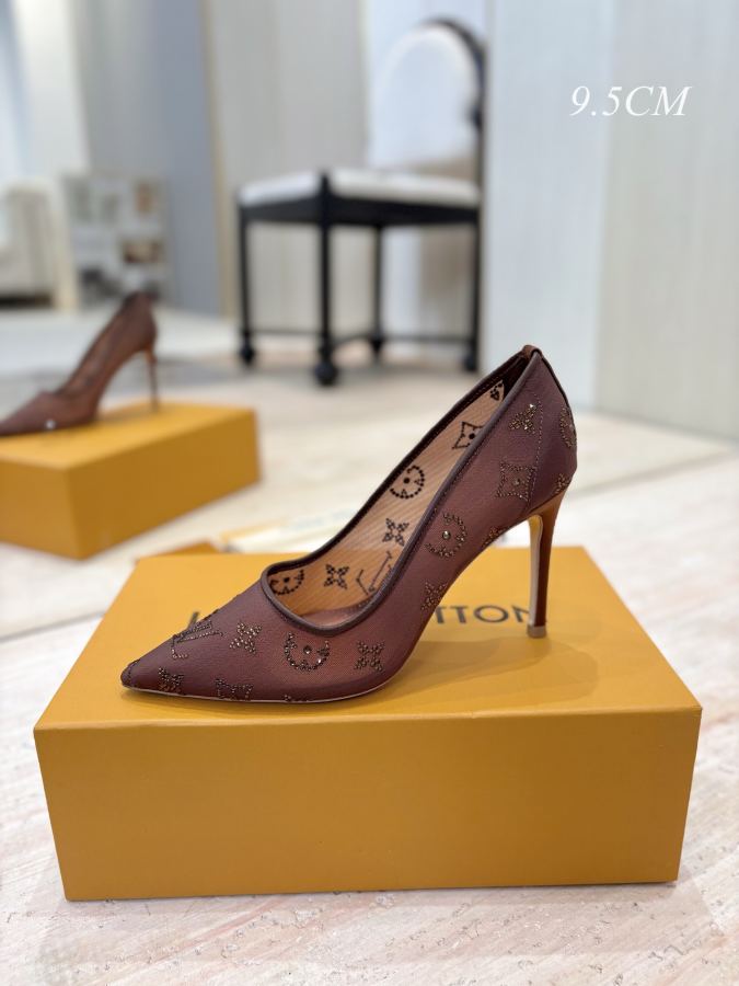LV women's shoes Ex-factory price: — AAA Quality Replica — photo 4
