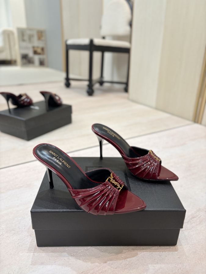 YSL damesschoenen prijs: