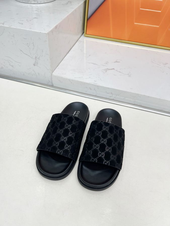 Gucci women's shoes GUCCI 2025 New GG — 1:1 Replica