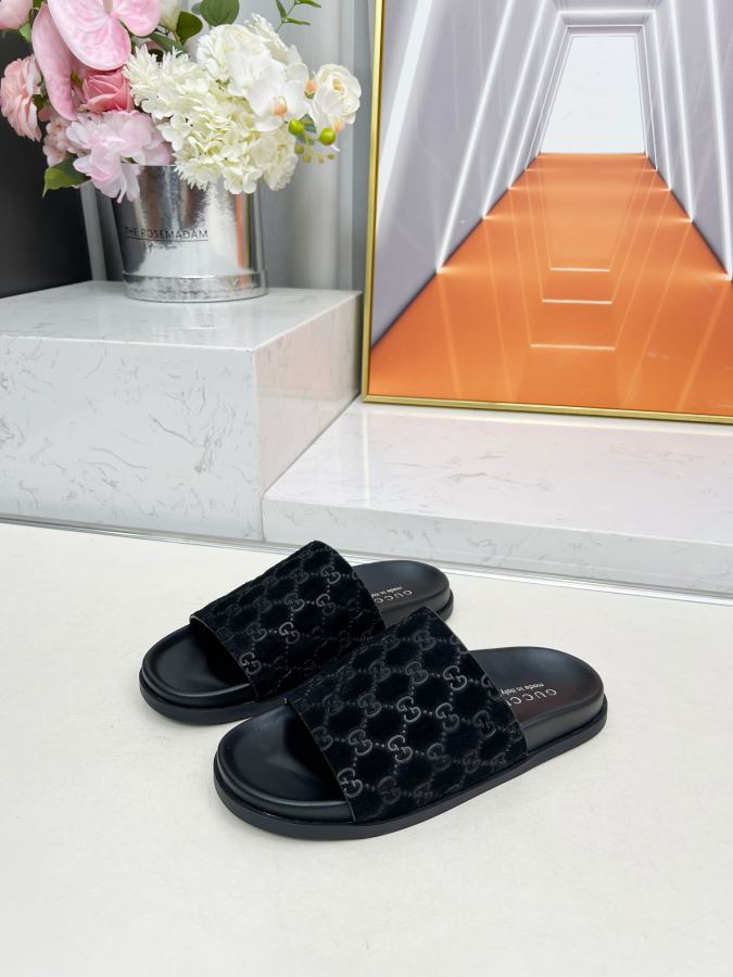 Gucci women's shoes GUCCI 2025 New GG — 1:1 Replica — photo 6