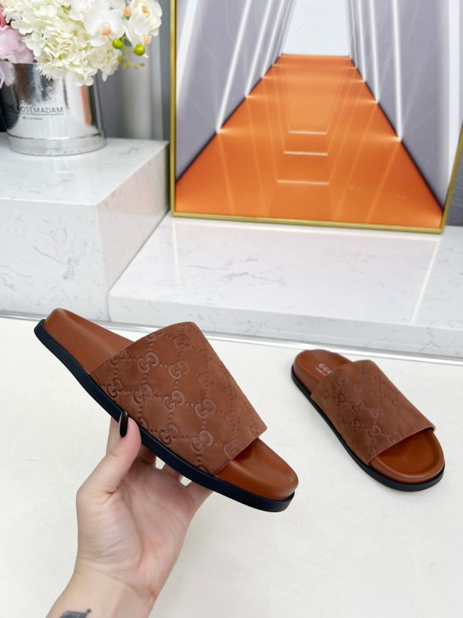 Gucci women's shoes GUCCI 2025 New GG — AAA Quality Replica — photo 5