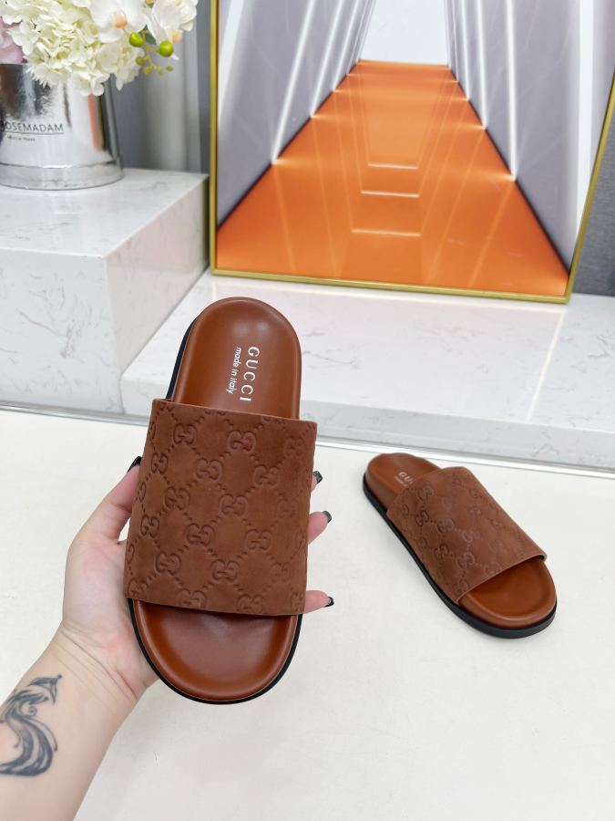 Gucci women's shoes GUCCI 2025 New GG — AAA Quality Replica — photo 4