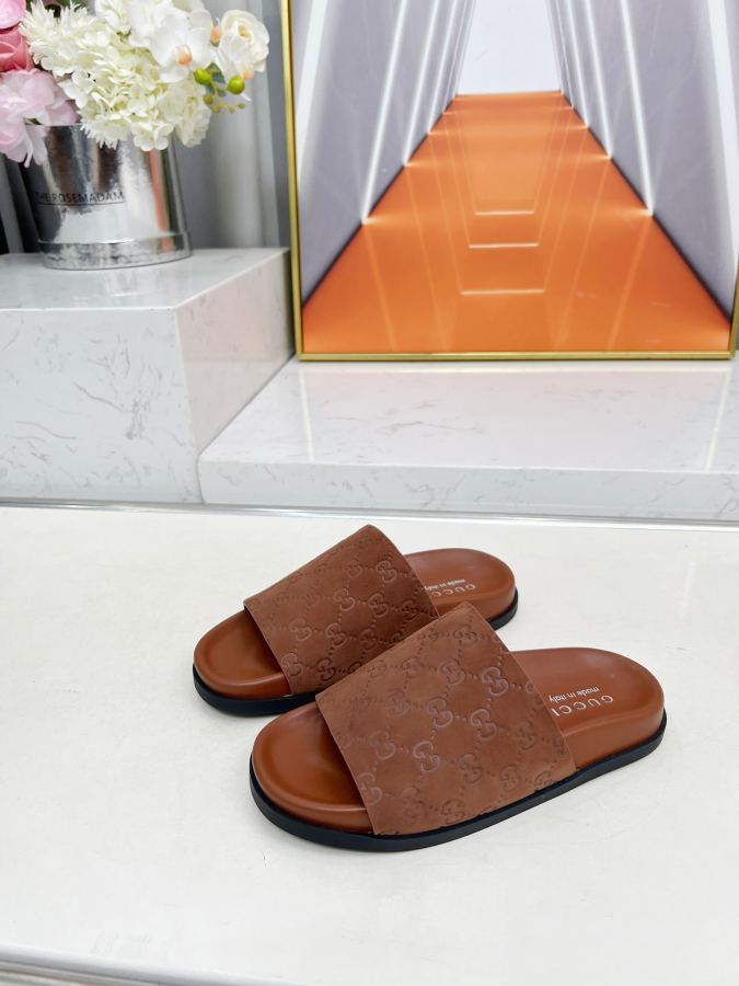 Gucci women's shoes GUCCI 2025 New GG — AAA Quality Replica — photo 9