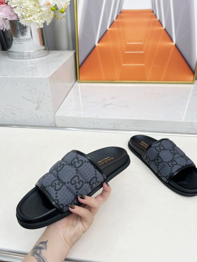 Gucci women's shoes GUCCI 2025 New GG — Premium Replica — photo 3