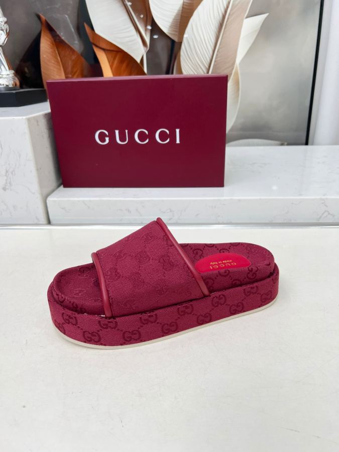 Gucci women's shoes GUCCI 2025 New GG — 1:1 Replica For Sale