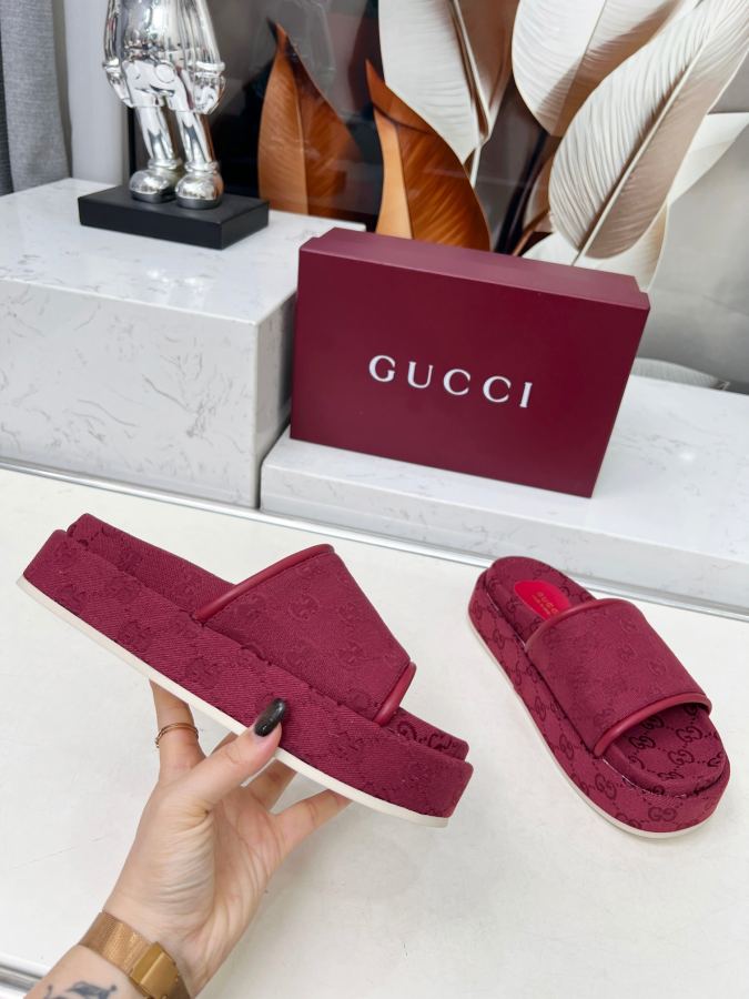 Gucci women's shoes GUCCI 2025 New GG — 1:1 Replica For Sale — photo 2