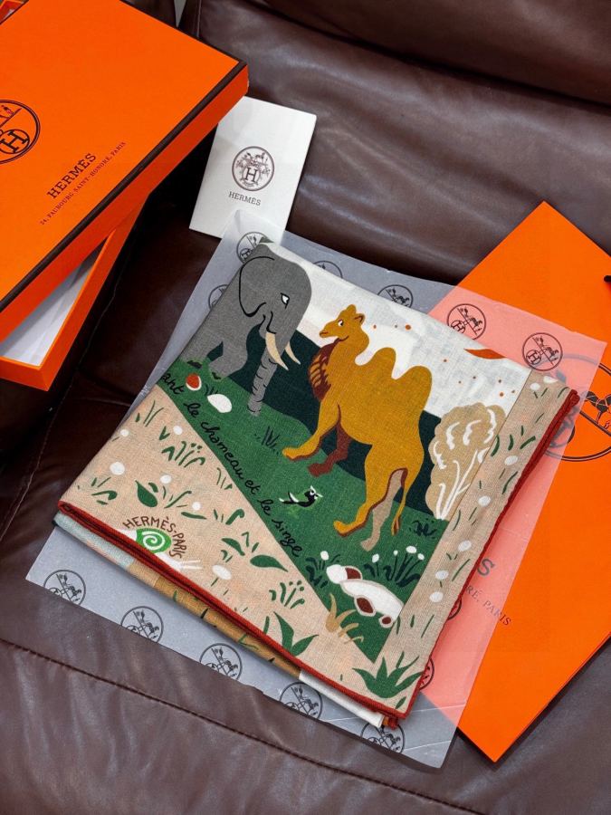Hermes Scarf New 140 Hermes VIP 【 New Ditails VIP — 1:1 Replica — photo 3