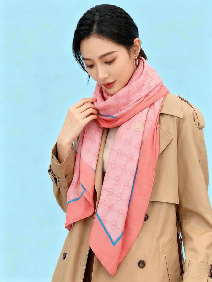 gucci scarf Gucci 140 double-sided velvet shawl — 1:1 Replica — photo 2
