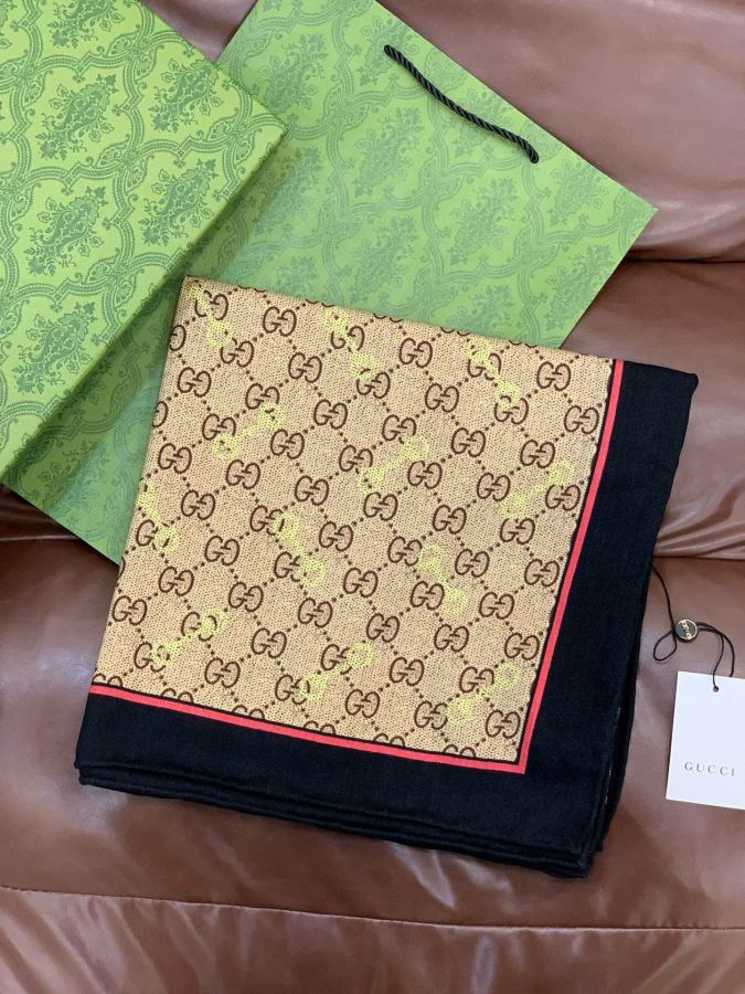 gucci scarf Gucci 140 double-sided velvet shawl — Premium Replica — photo 3