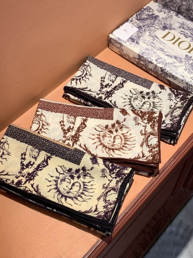 Dior scarf Dior 140 velvet double-sided tone-on-color printed shawl — Premium Replica — photo 9