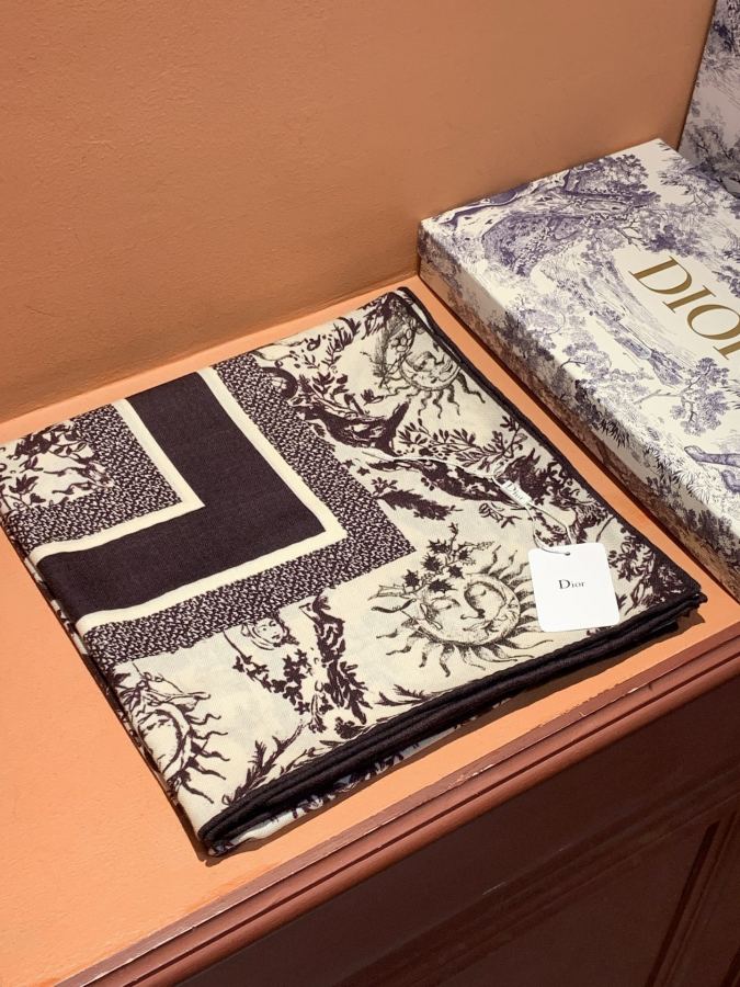 Dior scarf Dior 140 velvet double-sided tone-on-color printed shawl — 1:1 Replica — photo 3