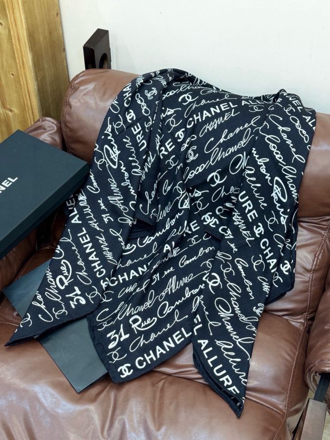 Chanel scarf Chanel-Velvet double-sided square scarf — Premium Replica — photo 4