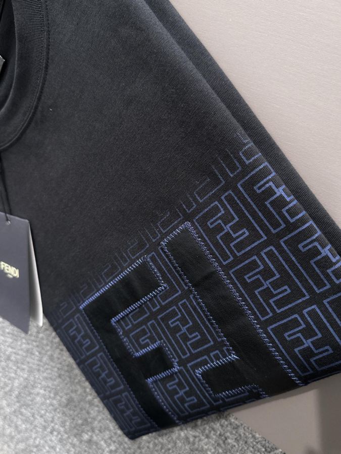 Fendi men FENDI 2026 New F logo t — 1:1 Replica For Sale — photo 5