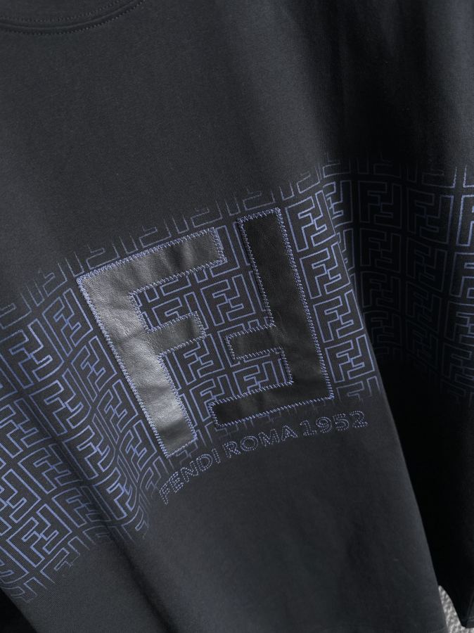Fendi men FENDI 2026 New F logo t — 1:1 Replica For Sale — photo 4