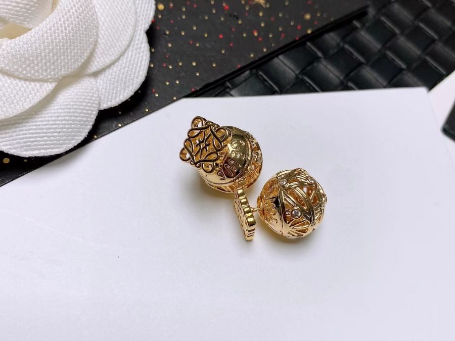 Loewe Jewelry LOEWE L0 EWE Loewe Anagram LOEWE ZP — 1:1 Replica For Sale — photo 4