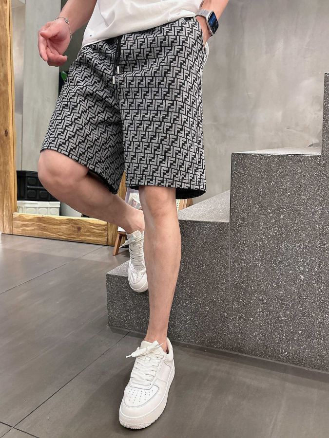 Fendi Herren FENDI 2025 Neues Logo — photo 9
