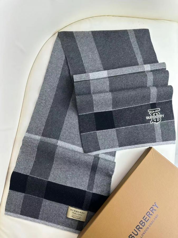 burberry scarf Burberry Men's TB 100% 180*32 — 1:1 Replica — photo 6