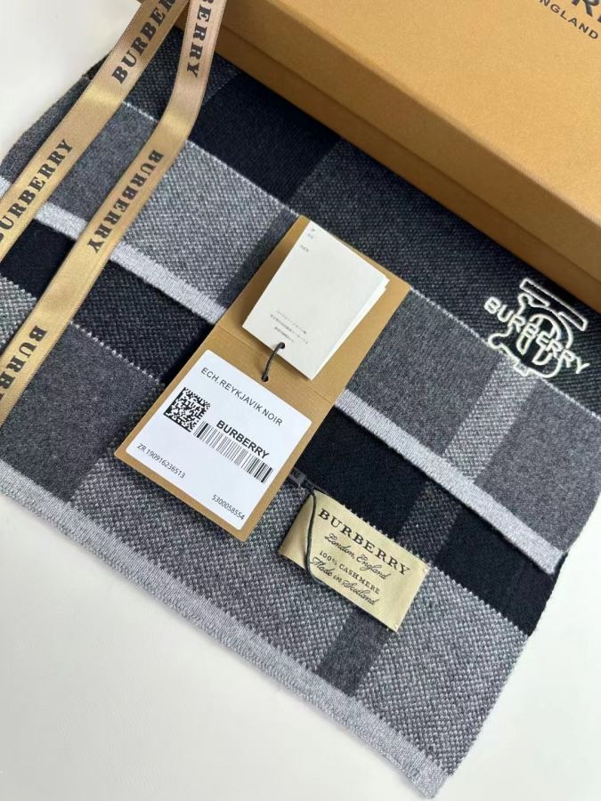 burberry scarf Burberry Men's TB 100% 180*32 — 1:1 Replica — photo 9