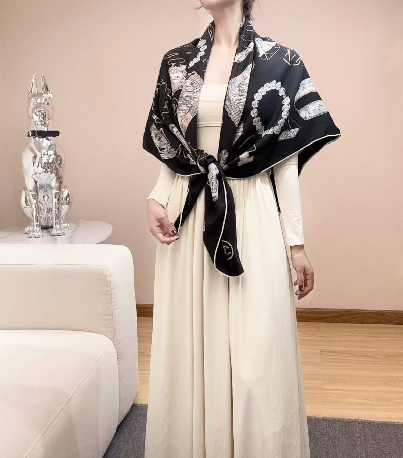 Chanel scarf With a bit of powdery fragrance — AAA Quality Replica