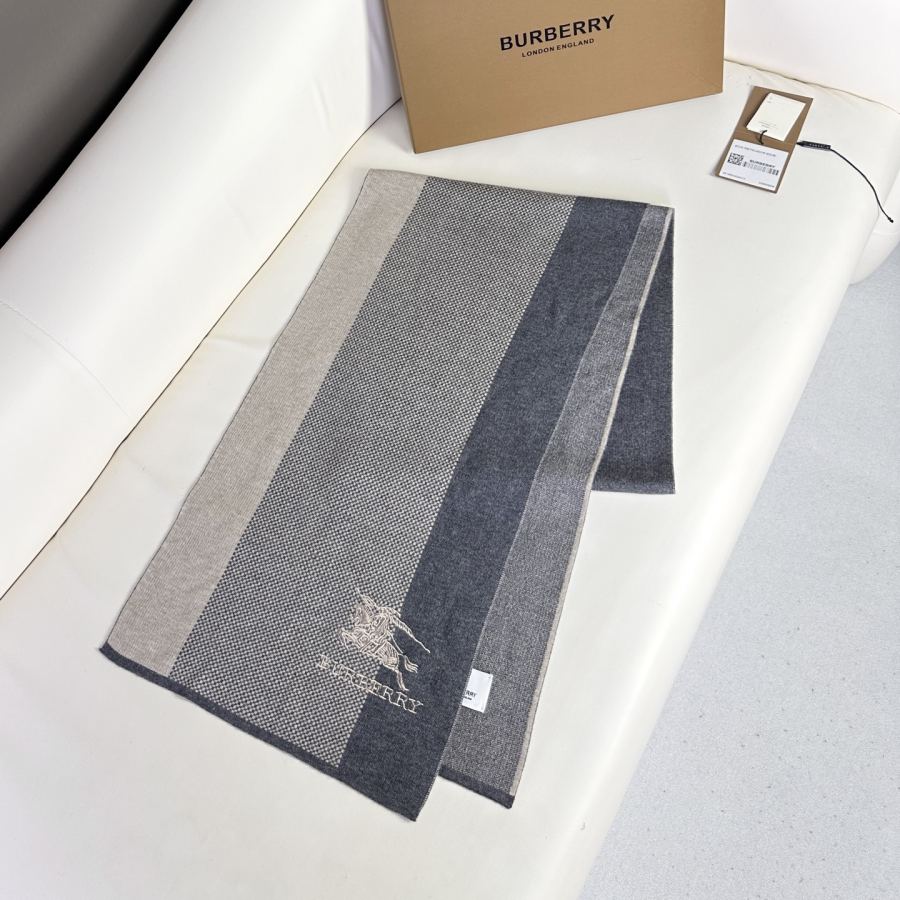 burberry scarf New 2025 Burberry 100% 180*32 — AAA Quality Replica — photo 6