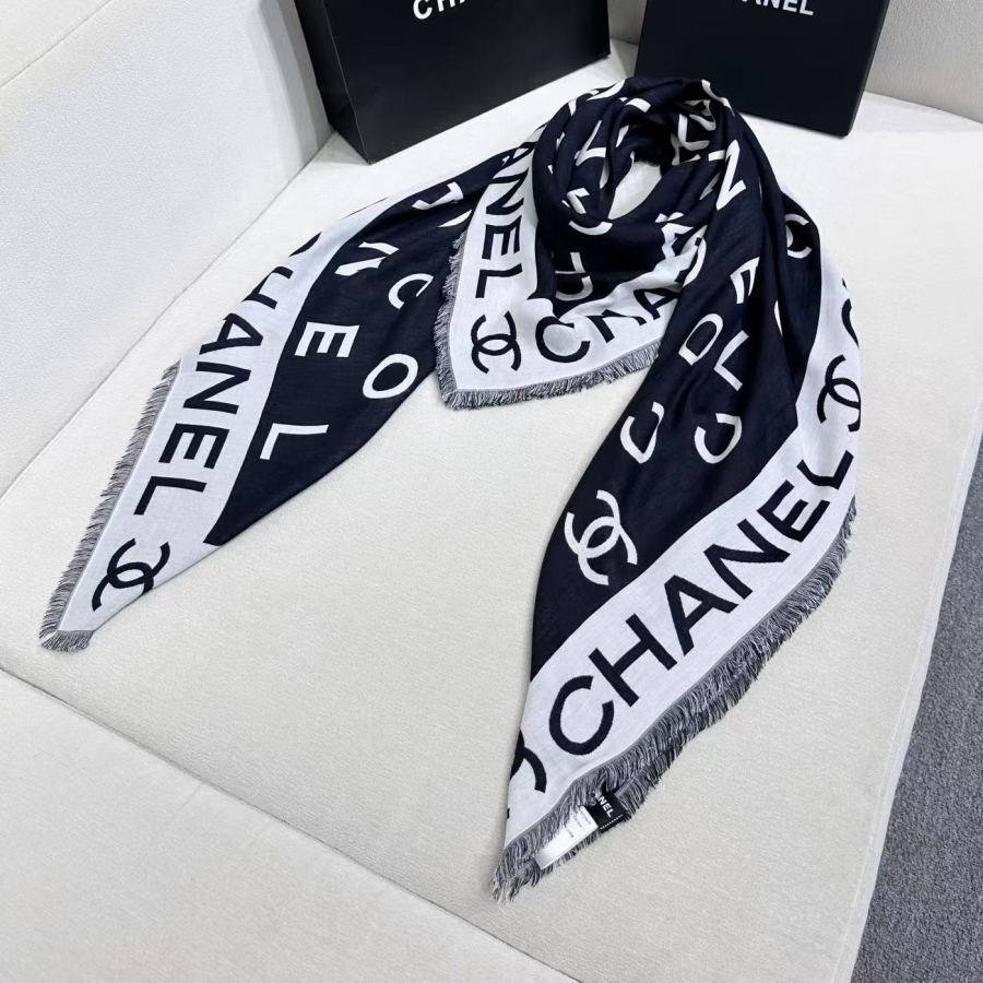 Chanel scarf 𝐂HANEL 2025 New Arrival 58% 24% 18% 140x140cm — 1:1 Replica For Sale — photo 5