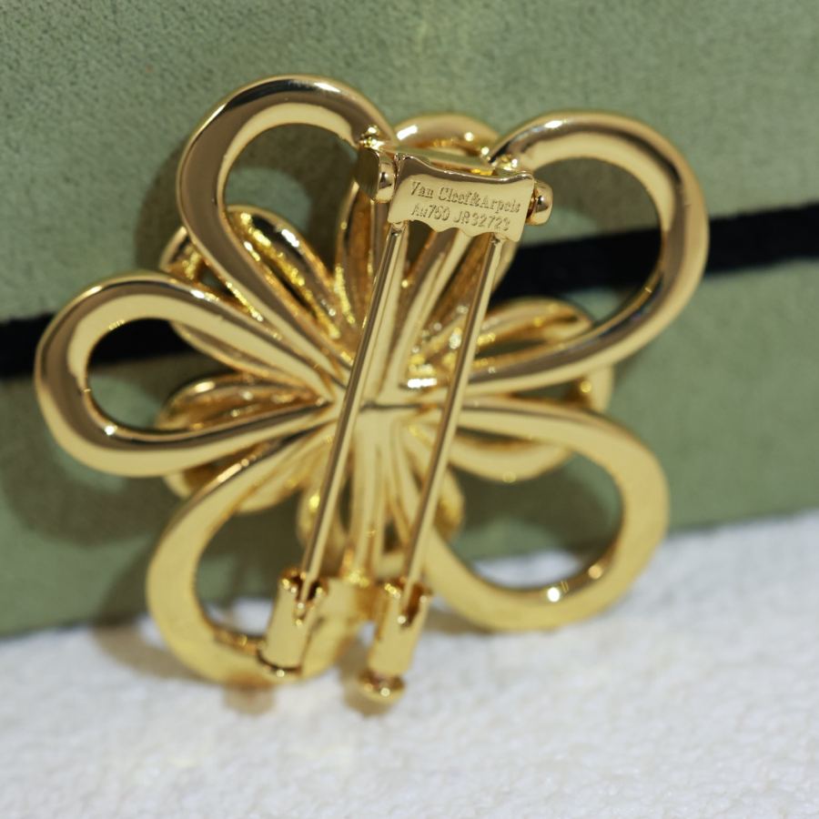 Van Cleef & Arpels Jewelry 5 Van Cleef & Arpels Au750 18 K Made in logo vca — Premium Replica — photo 9