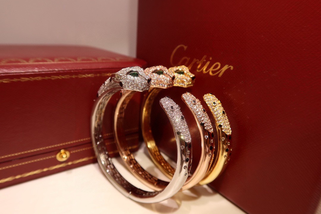 Cartier Jewelry Panthère de Cartier 18 K 925100 logo — 1:1 Replica — photo 4