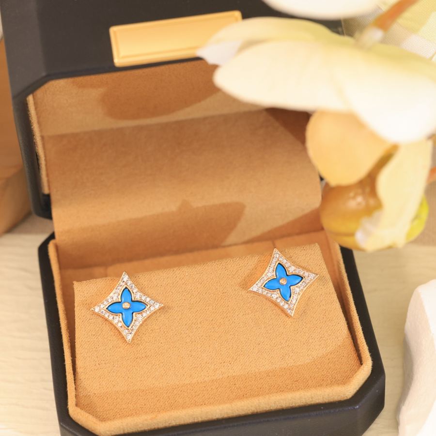 Louis Vuitton Jewelry Luxury LV earrings, 925 sterling silver needles, matte gold material, flying — 1:1 Replica — photo 7