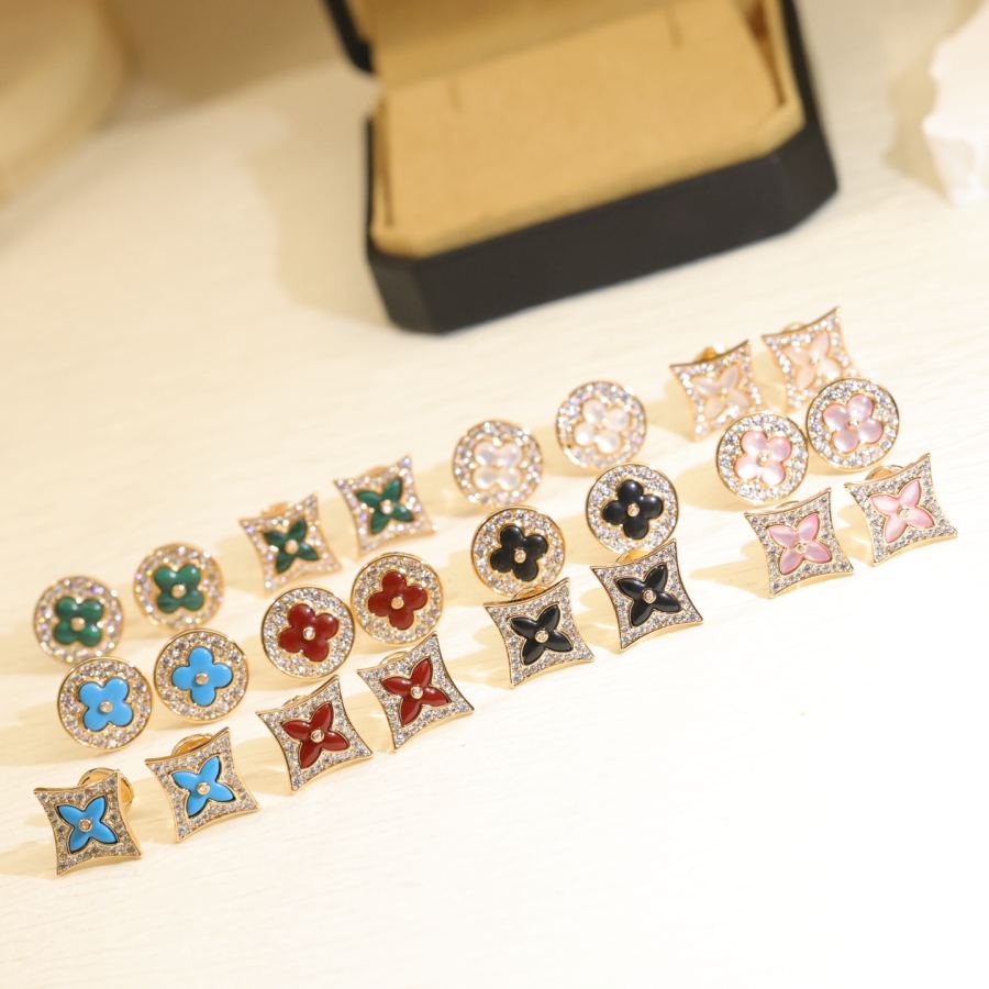 Louis Vuitton Jewelry Luxury LV earrings, 925 sterling silver needles, matte gold material, flying — 1:1 Replica — photo 9