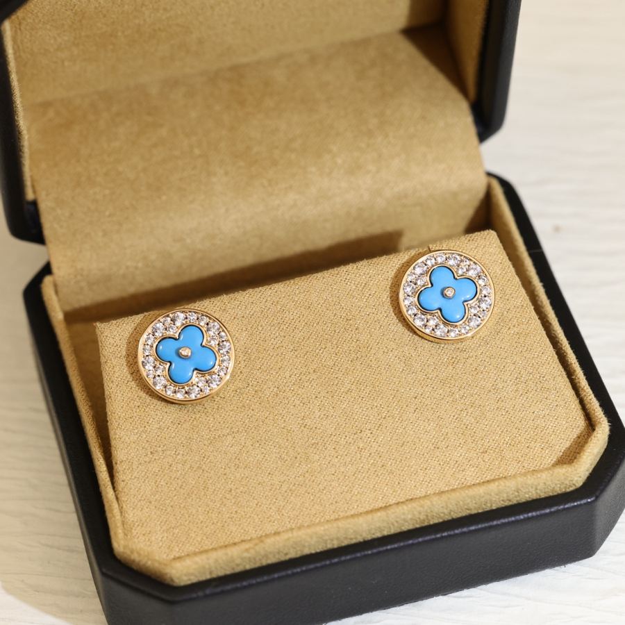 Louis Vuitton Jewelry Luxury LV earrings, 925 sterling silver needles, matte gold material, flying — 1:1 Replica — photo 6